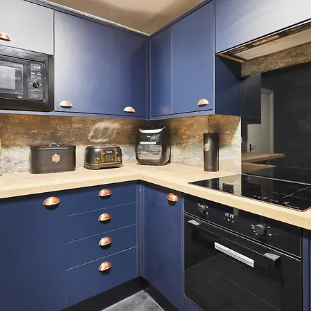 Host & - Regency Mansions * Redcar