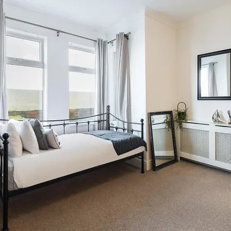 Host & - Regency Mansions Apartment