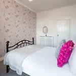 Host & - Regency Mansions דירה רדקאר